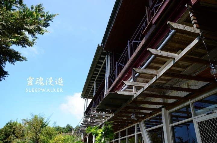 ［南投清境。住宿］峰情民宿－陽台極佳景觀、高CP值、公車遊清境｜搭公車遊南投 Day1