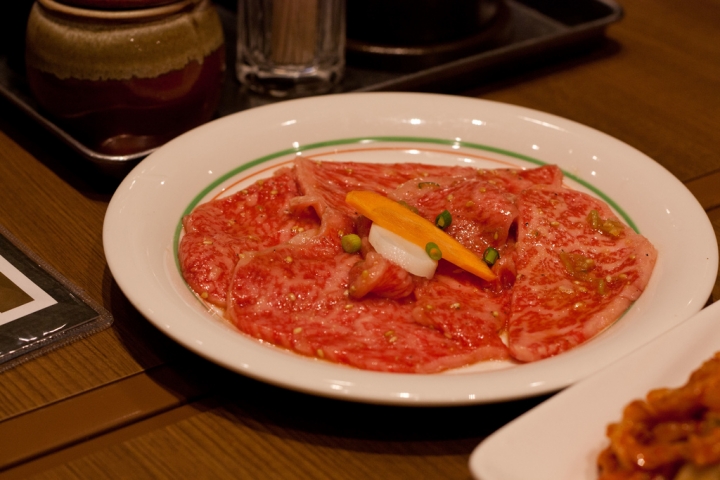 【美食。食記】東京 鶯谷 肉質絕美 便宜質優 鶯谷園 預約 訂位 燒肉 推薦