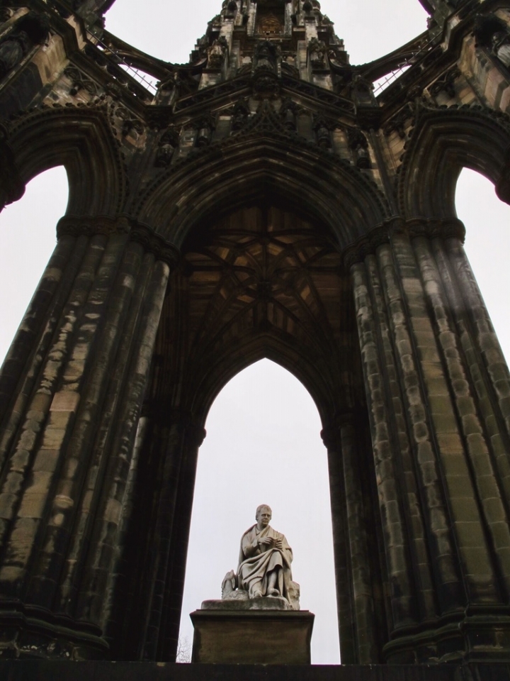 【Edinburgh．走跳】走進One Day電影場景愛丁堡卡爾頓山丘-慢遊舊城區