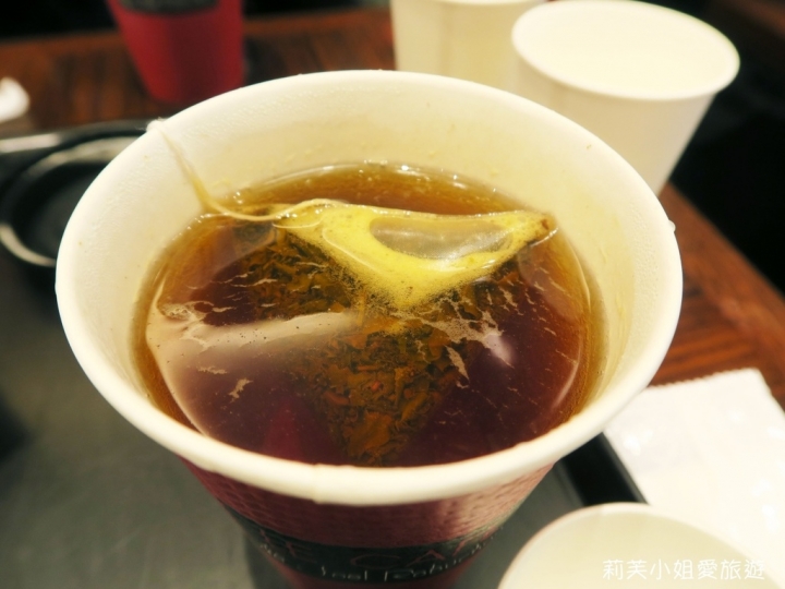 [美食] 日本 法國名廚侯布雄的麵包店及咖啡館Le Cafe de Joël Robuchon (新宿站)