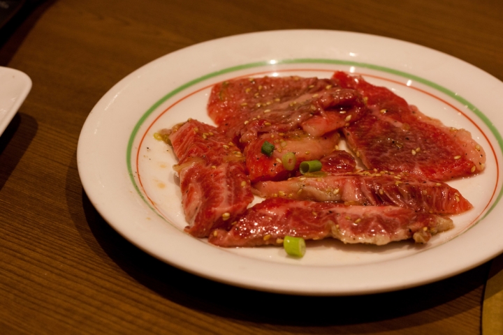 【美食。食記】東京 鶯谷 肉質絕美 便宜質優 鶯谷園 預約 訂位 燒肉 推薦