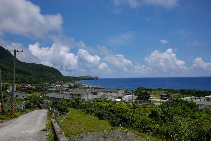 [遊記] 蘭嶼四天三夜 (東清灣 青青草原 祈禱山 拼板舟 日出日落.......)
