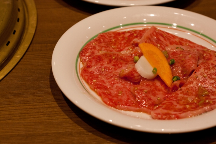【美食。食記】東京 鶯谷 肉質絕美 便宜質優 鶯谷園 預約 訂位 燒肉 推薦