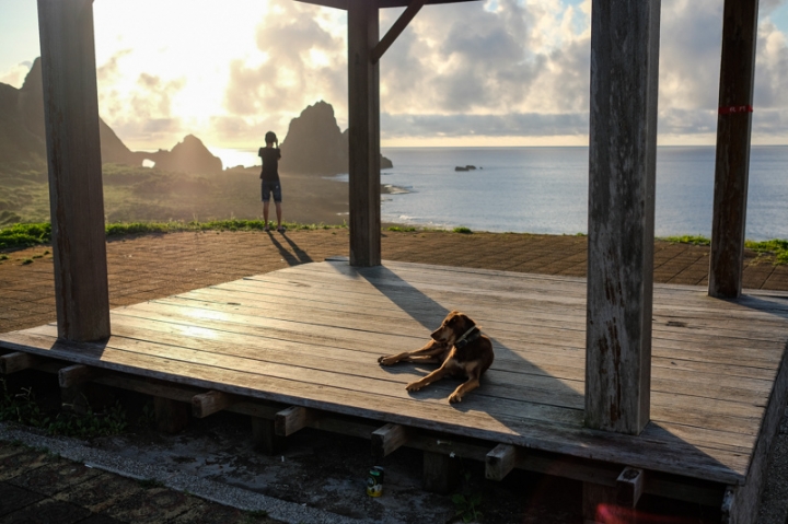 [遊記] 蘭嶼四天三夜 (東清灣 青青草原 祈禱山 拼板舟 日出日落.......)