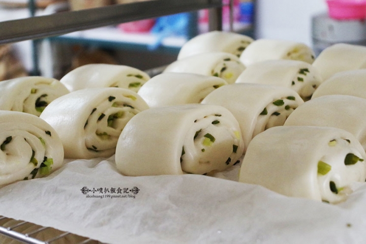 【永和美食】『阿鵬師老麵包子饅頭專賣店』純手工/老麵發酵/養生.健康/天然食材/扎實口感/用料實在/口味多樣