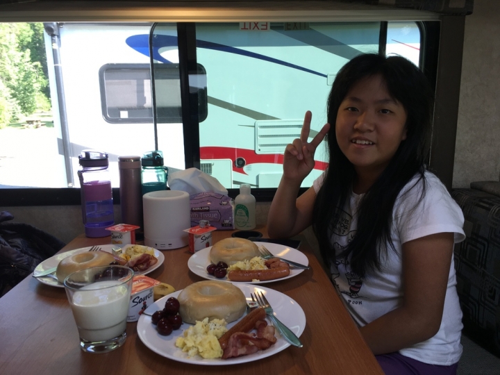 爸爸送給女兒們的畢業禮物之加拿大露營車自助行 - Day 4