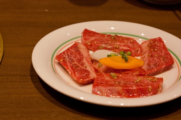 【美食。食記】東京 鶯谷 肉質絕美 便宜質優 鶯谷園 預約 訂位 燒肉 推薦
