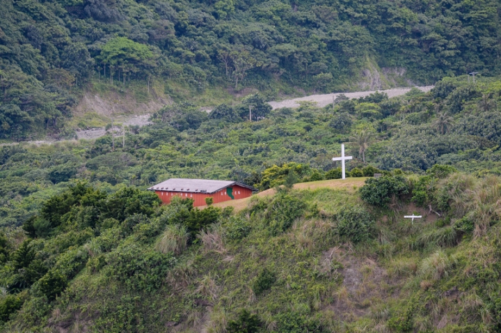 [遊記] 蘭嶼四天三夜 (東清灣 青青草原 祈禱山 拼板舟 日出日落.......)
