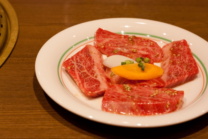 【美食。食記】東京 鶯谷 肉質絕美 便宜質優 鶯谷園 預約 訂位 燒肉 推薦
