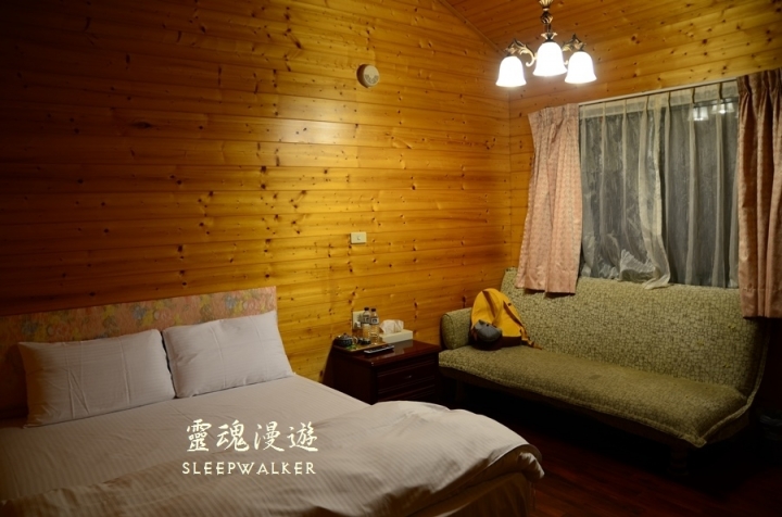 ［南投清境。住宿］峰情民宿－陽台極佳景觀、高CP值、公車遊清境｜搭公車遊南投 Day1