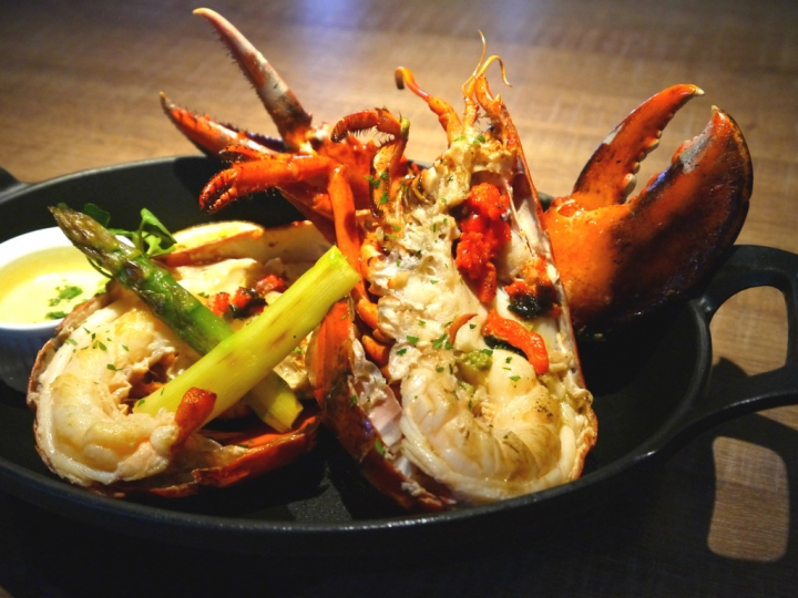 【台北 信義區/捷運市政府站】À Point Steak & Bar 艾朋牛排餐酒館-牛排龍蝦的頂級享受