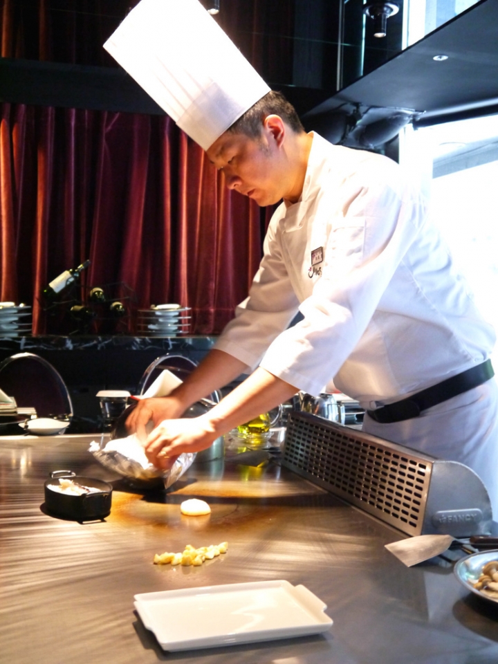 【台北 大安區/捷運忠孝敦化站】Mosun墨賞新鐵板料理-美味超值的極致饗宴