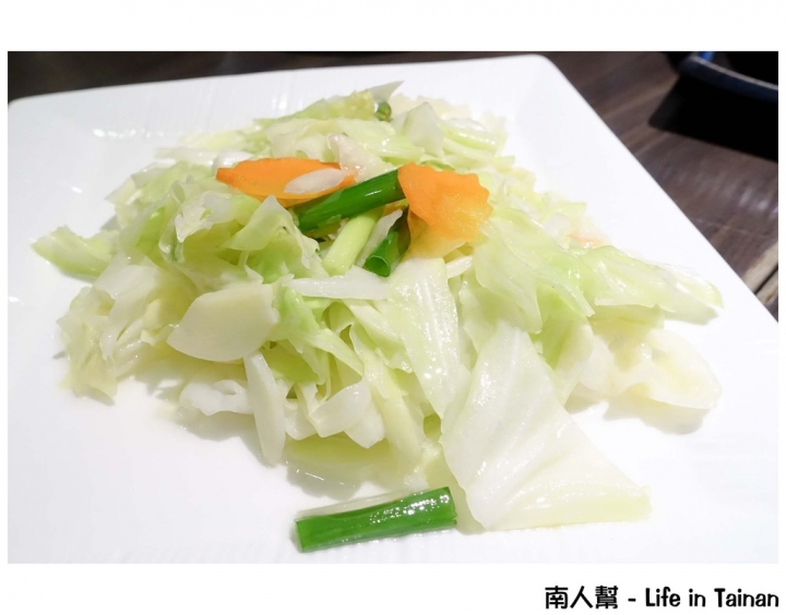 【台南北區-美食】定食｜中食｜赤身｜日式便當｜包廂｜依季節不同選用當季新鮮食材 ~ 慶山日本料理