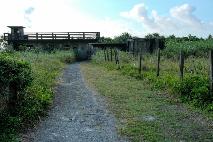 [遊記] 蘭嶼四天三夜 (東清灣 青青草原 祈禱山 拼板舟 日出日落.......)
