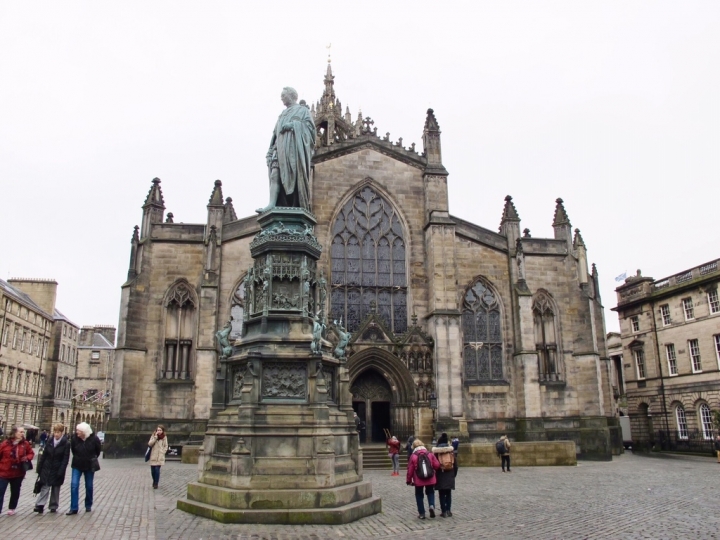 【Edinburgh．走跳】走進One Day電影場景愛丁堡卡爾頓山丘-慢遊舊城區