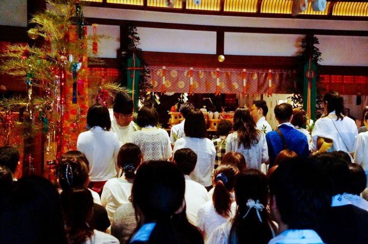 【景點。遊記】東京 神樂坂 神樂坂一日散策 漫步神樂坂 參拜大神宮 七夕祈願 餐廳 美食 風景 推薦 神社