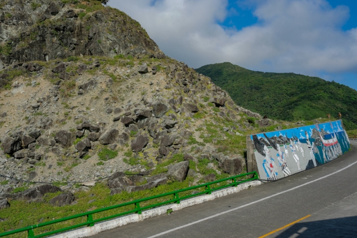 [遊記] 蘭嶼四天三夜 (東清灣 青青草原 祈禱山 拼板舟 日出日落.......)