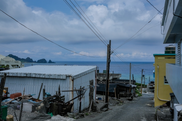 [遊記] 蘭嶼四天三夜 (東清灣 青青草原 祈禱山 拼板舟 日出日落.......)
