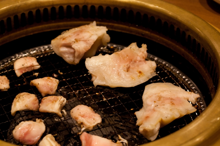 【美食。食記】東京 鶯谷 肉質絕美 便宜質優 鶯谷園 預約 訂位 燒肉 推薦