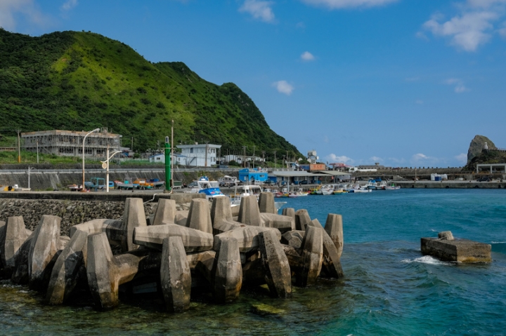[遊記] 蘭嶼四天三夜 (東清灣 青青草原 祈禱山 拼板舟 日出日落.......)