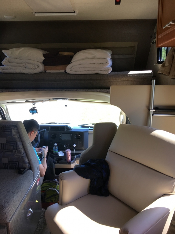爸爸送給女兒們的畢業禮物之加拿大露營車自助行 - Day 2