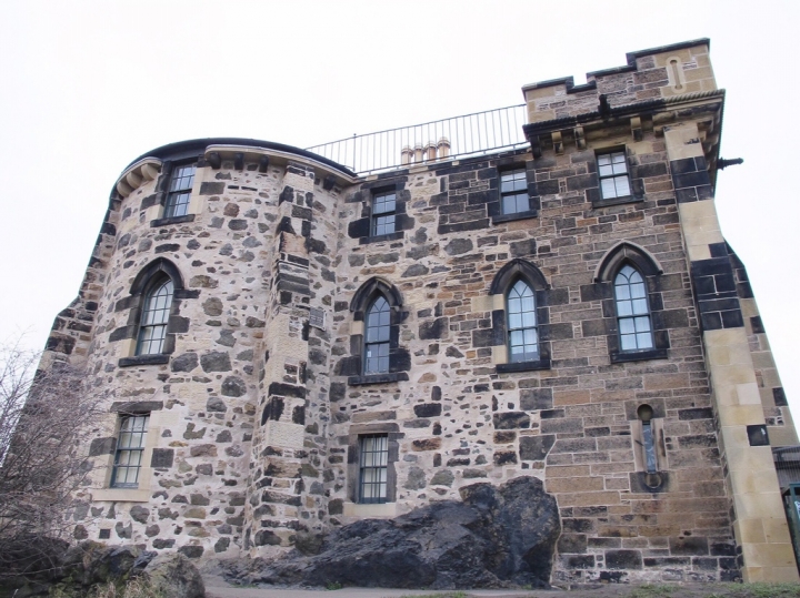 【Edinburgh．走跳】走進One Day電影場景愛丁堡卡爾頓山丘-慢遊舊城區