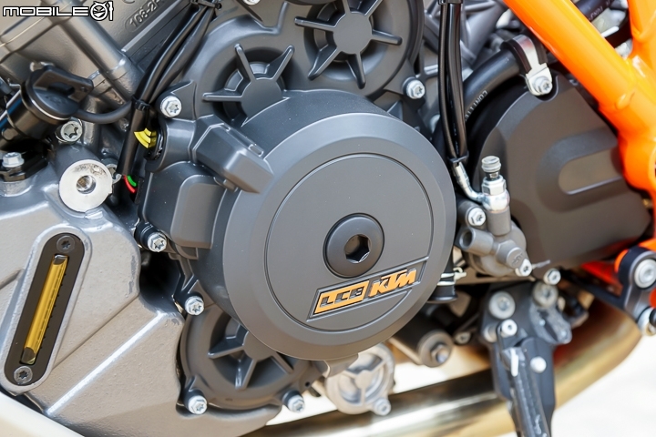 猛獸也能很紳士 KTM 1290 SuperDuke GT 試駕