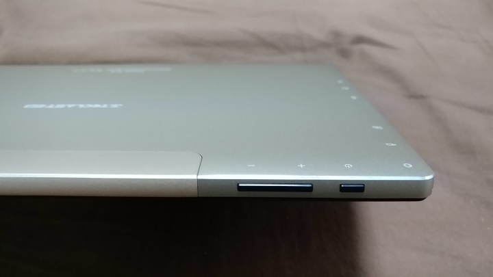 [開箱] 六千元的雙系統二合一筆電平板 台電Tbook10S