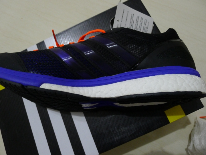 [開箱]愛迪達 adidas adizero Boston Boost 5 慢跑鞋