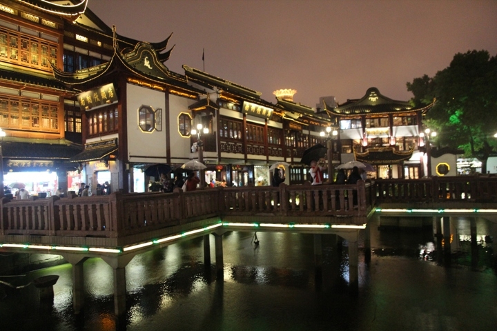 今 夏 江 南 夢 幻 煙 雨 五 日 遊