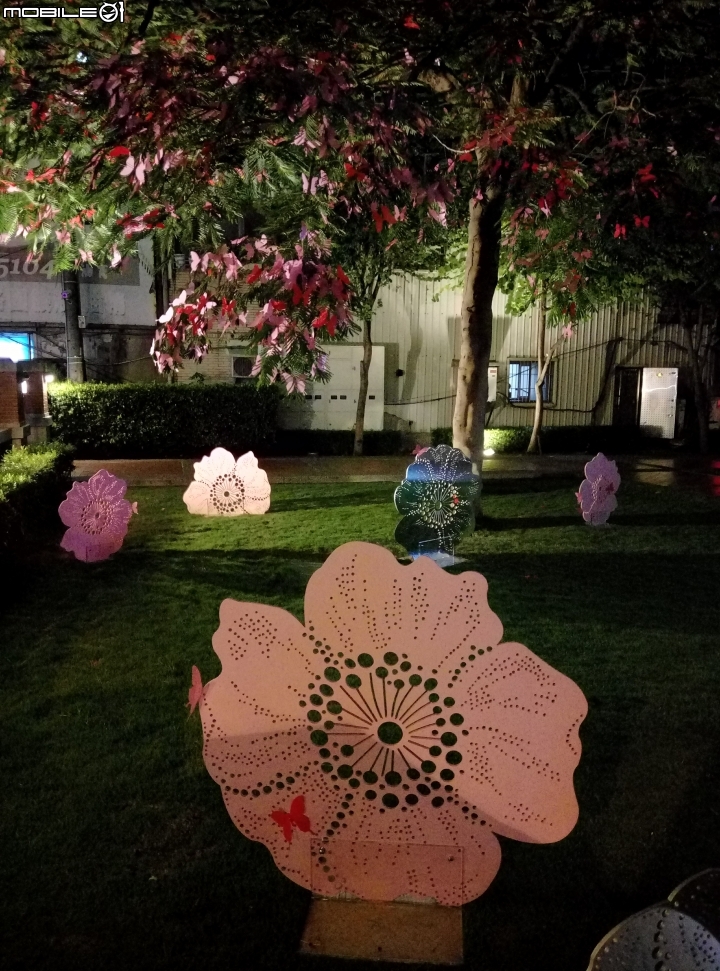 街角裝置藝術 9月15號夜拍 全美戲院 吳園 藍晒圖 氣象局
