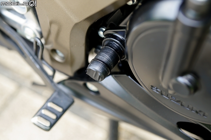 孿生兄弟不同調 SUZUKI GSX-S150 試駕