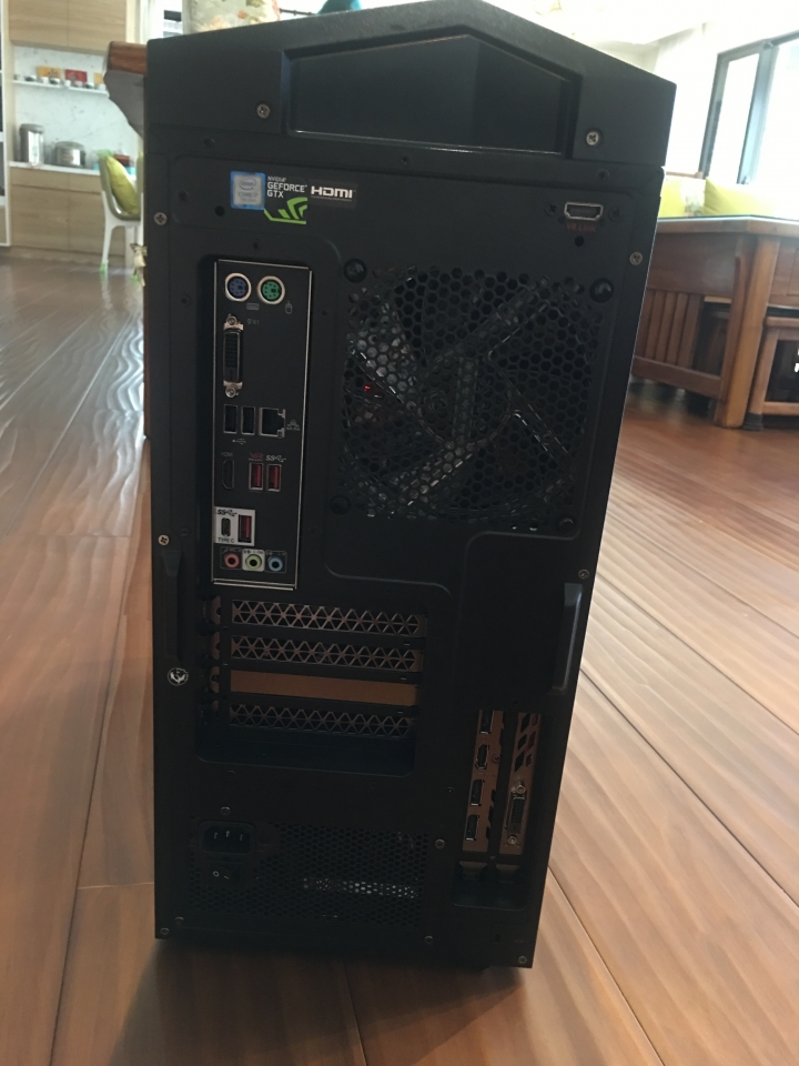 [開箱]MSI INFINITE A 炫光桌機