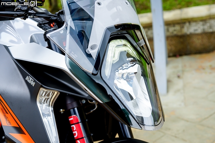 猛獸也能很紳士 KTM 1290 SuperDuke GT 試駕