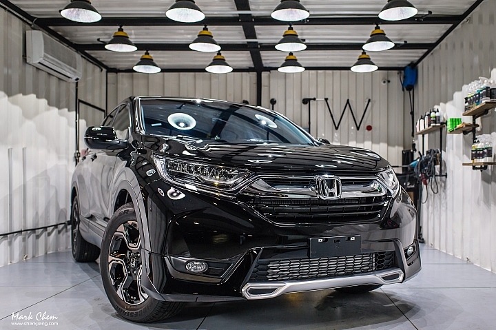 CRV 5 小黑開箱（有圖文字少）更新小黑上大腳