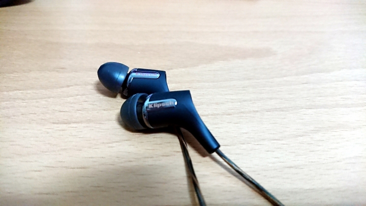Klipsch R6i 70th ANNIVERSARY 限定版耳機開箱分享