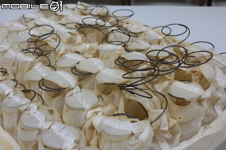 獨立筒式沙發的坐墊，到底是怎麼著？&【民國79年的沙發】