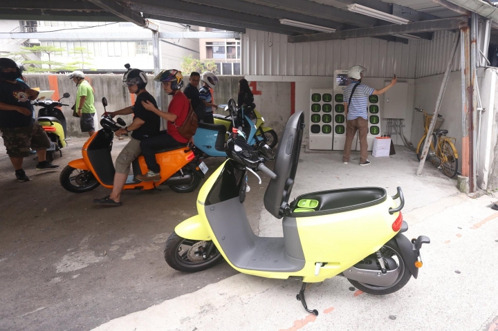 【與張景嵐的GOGORO體驗會】9月3日小嵐生日快樂 ！