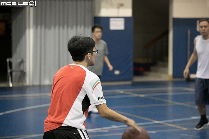 9/5 19:00 下班一起來打球！小惡魔徵球友 一起到內湖室內球場鬥牛！