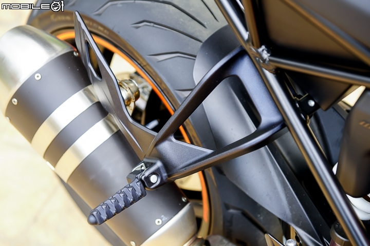 猛獸也能很紳士 KTM 1290 SuperDuke GT 試駕