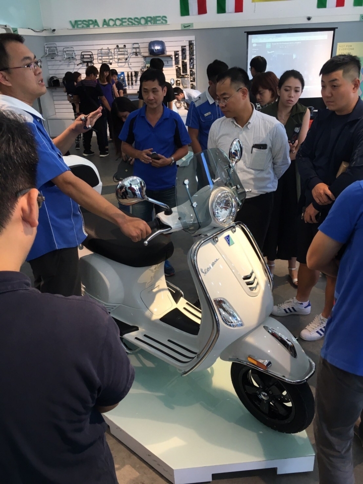2017最新 VESPA LX i-get引擎版+半專業開箱文