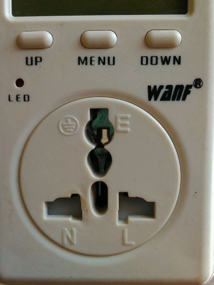 請問測量冷氣電流