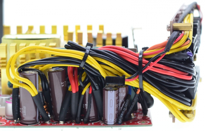 Antec EDGE 650全模組化電源供應器簡介及測試