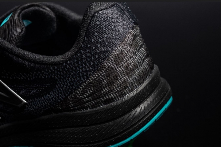 跑出秋夜野性  New Balance的Reflective Pack系列鞋款上市