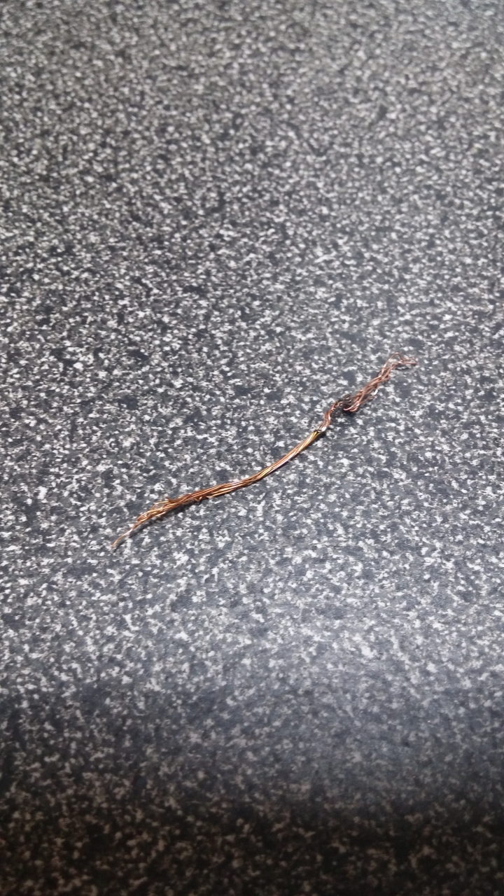 電動窗開關總成熱熔?