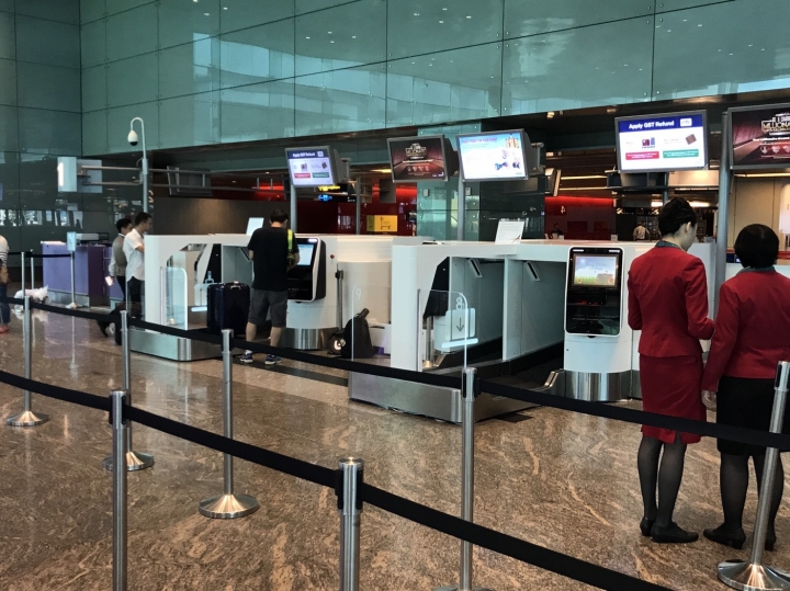飛行紀錄:新加坡-香港 國泰首架A350 CX690 商務艙