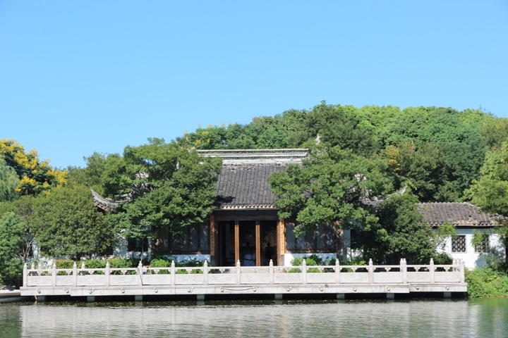 今 夏 江 南 夢 幻 煙 雨 五 日 遊