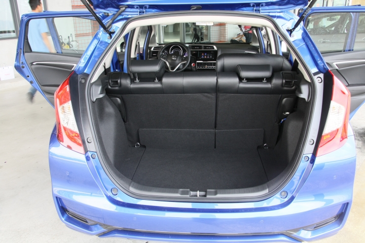 HONDA 2018 All New FIT--安全升級、玩轉空間