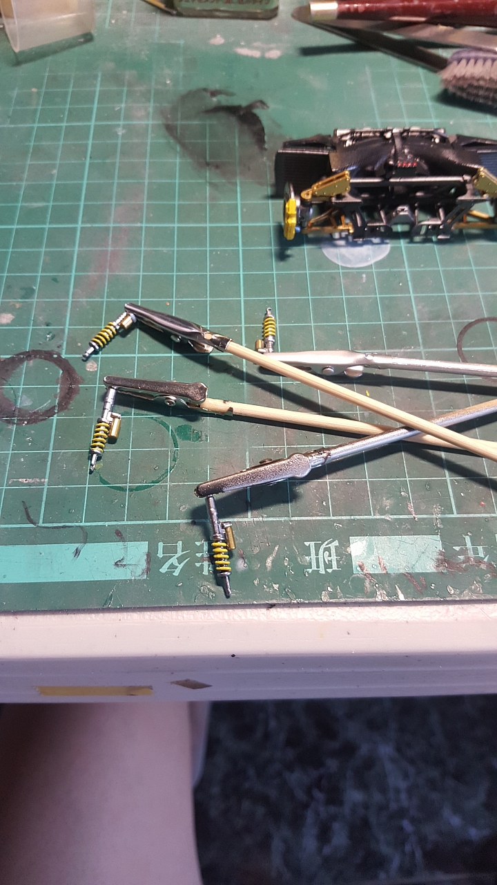 [Aoshima 1:24] 青島 風神 Pagani Huayra  對稱斜紋碳纖維 X 金屬藍（固定全開）