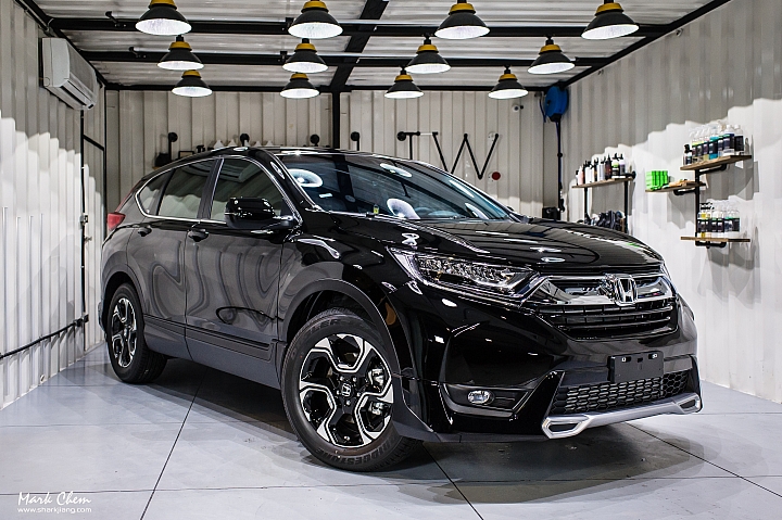 CRV 5 小黑開箱（有圖文字少）更新小黑上大腳